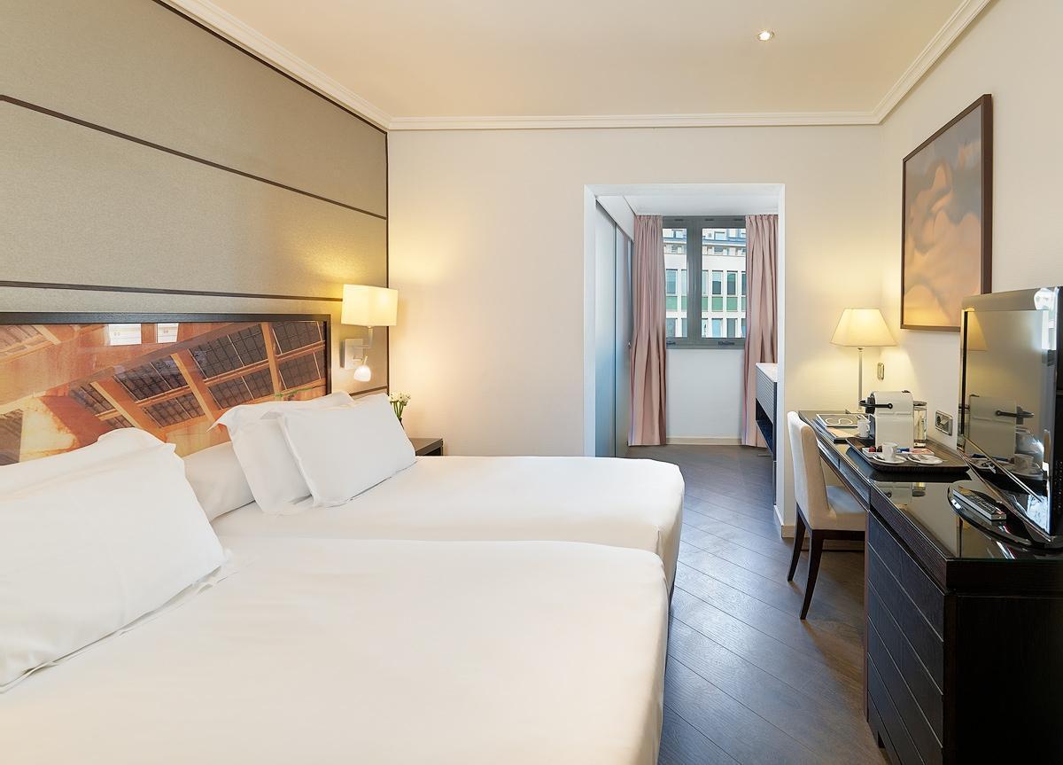 H10 Universitat (adults Only) 4*