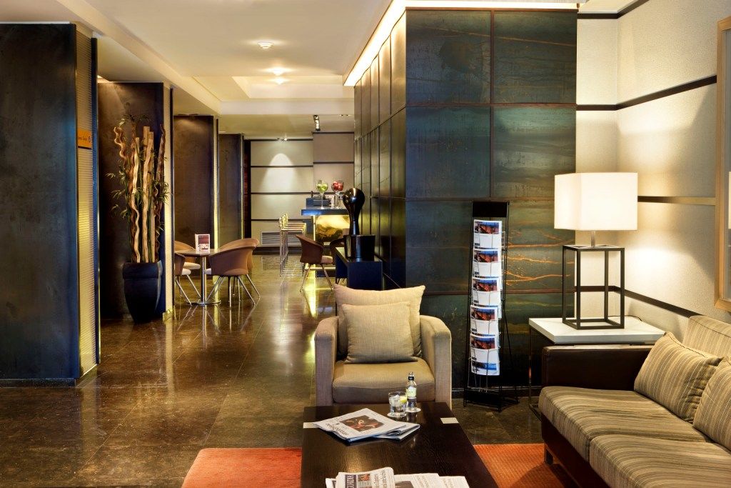 Hotel H10 Universitat (adults Only)